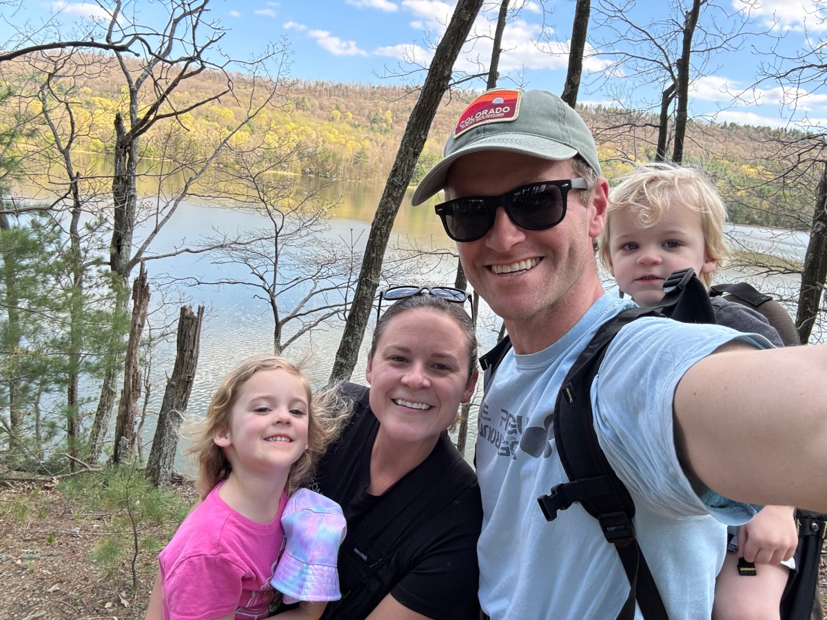 Fueling Outdoor Workouts: What to Eat Before and After Summer&nbsp;Activities